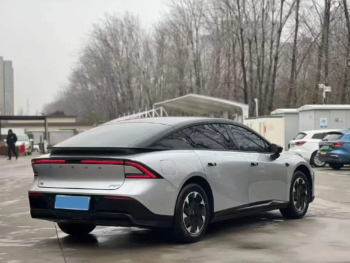 2024 Xpeng P7+ BEV 60.7KWH,autocango,china used car exporter,china ev exporter,chinese used car exporter,chinese used ev exporter