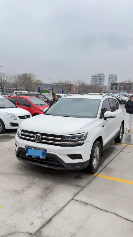 2021 Volkswagen Tharu 1.4T 150HP L4 7DCT,autocango,china used car exporter,china ev exporter,chinese used car exporter,chinese used ev exporter