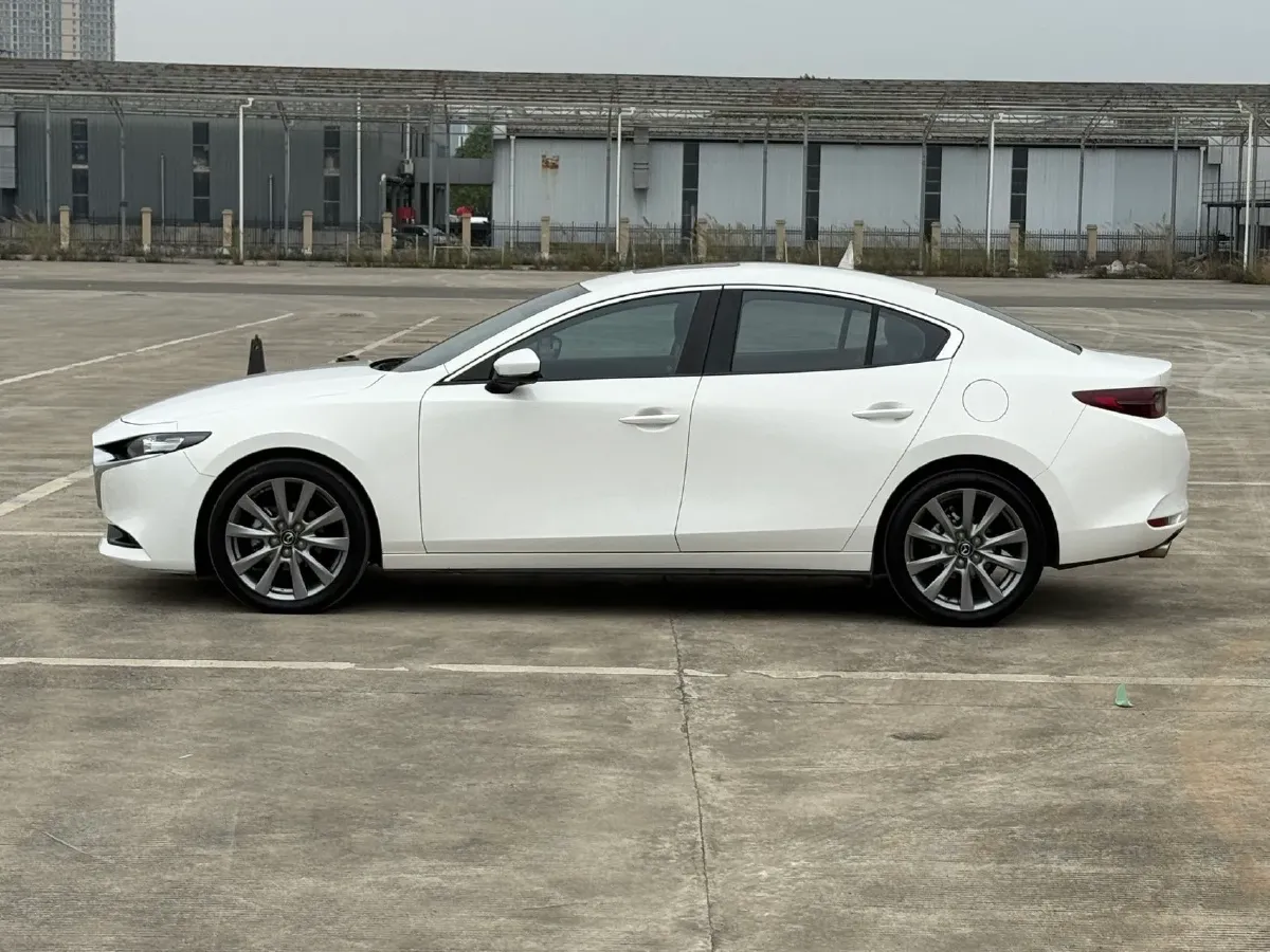 2021 Mazda 3 Axela 2.0L 158HP L4 6AT,autocango,china used car exporter,china ev exporter,chinese used car exporter,chinese used ev exporter