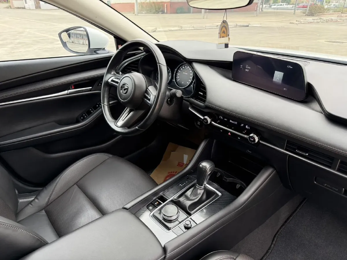 2021 Mazda 3 Axela 2.0L 158HP L4 6AT,autocango,china used car exporter,china ev exporter,chinese used car exporter,chinese used ev exporter