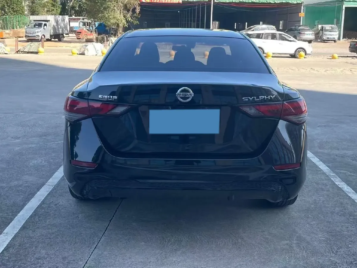 2022 Nissan Sylphy 1.6L 135HP L4 CVT,autocango,china used car exporter,china ev exporter,chinese used car exporter,chinese used ev exporter