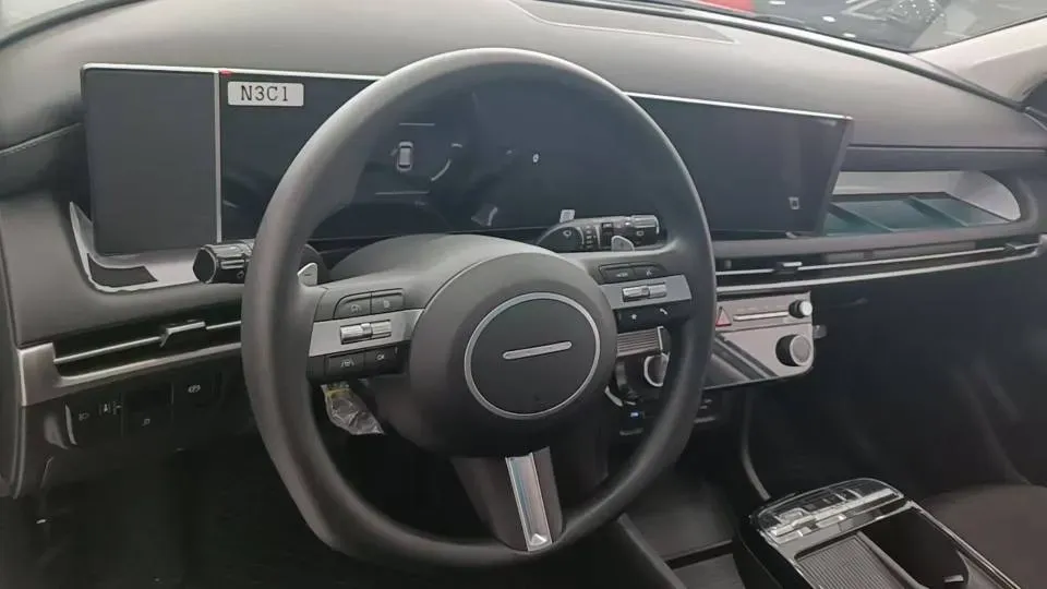 2025 Hyundai Tucson 1.5T 200HP L4 8AT,autocango,china used car exporter,china ev exporter,chinese used car exporter,chinese used ev exporter