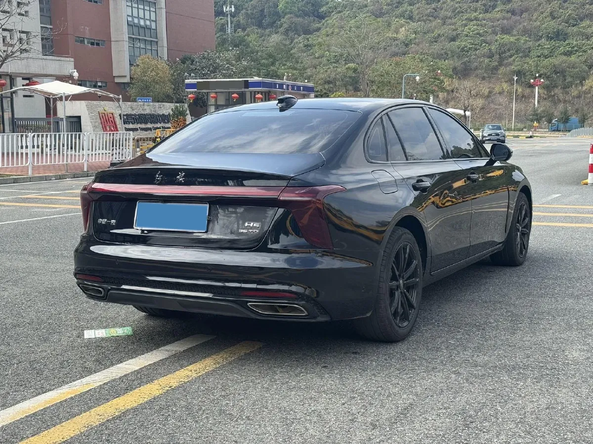 2025 HongQi H5 1.5T 169HP L4 7DCT,autocango,china used car exporter,china ev exporter,chinese used car exporter,chinese used ev exporter