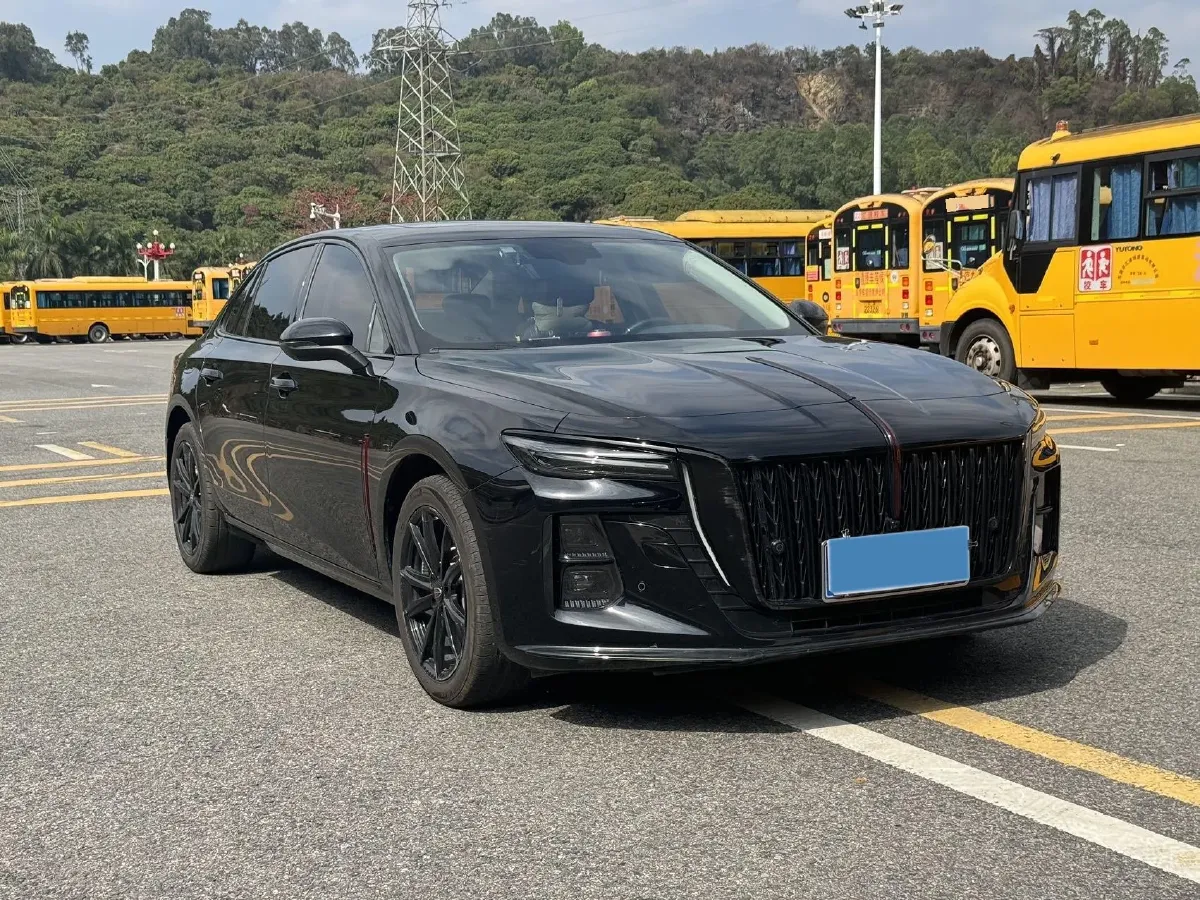 2025 HongQi H5 1.5T 169HP L4 7DCT,autocango,china used car exporter,china ev exporter,chinese used car exporter,chinese used ev exporter
