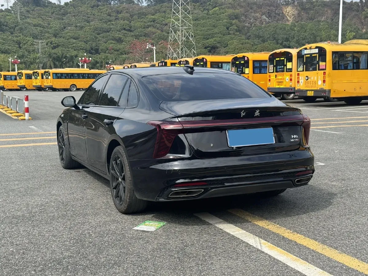 2025 HongQi H5 1.5T 169HP L4 7DCT,autocango,china used car exporter,china ev exporter,chinese used car exporter,chinese used ev exporter