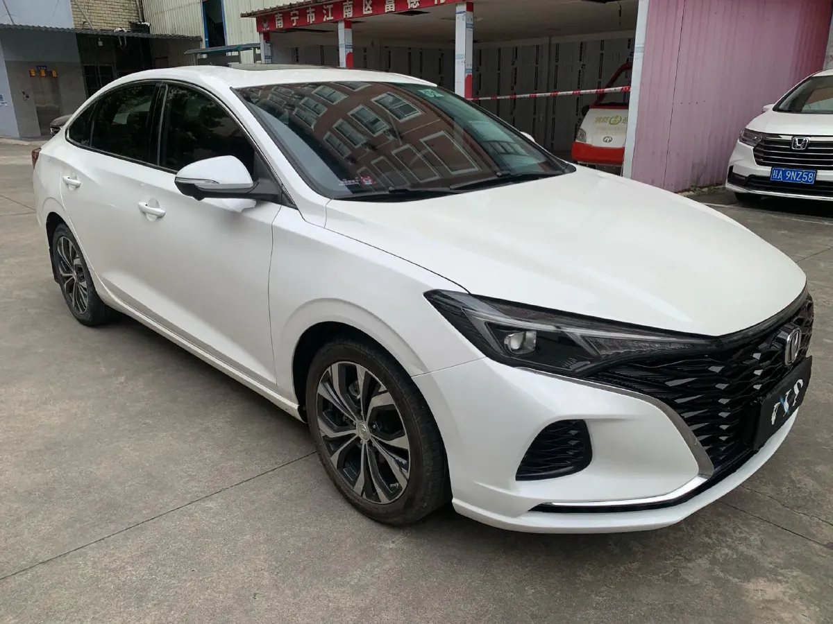 2021 ChangAn Eado 1.4T 160HP L4 7DCT,autocango,china used car exporter,china ev exporter,chinese used car exporter,chinese used ev exporter