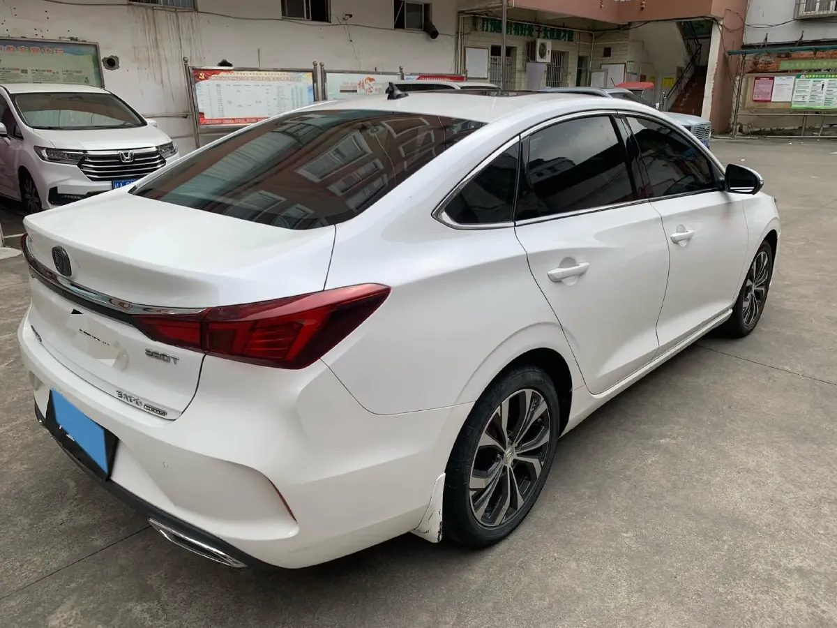 2021 ChangAn Eado 1.4T 160HP L4 7DCT,autocango,china used car exporter,china ev exporter,chinese used car exporter,chinese used ev exporter