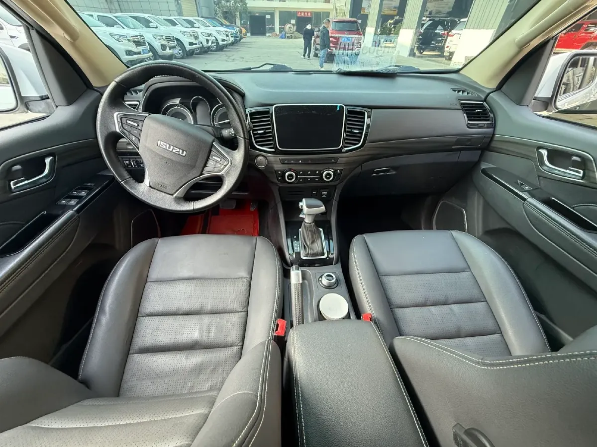 2020 Isuzu Mu-X 1.9T 166HP L4 6AT,autocango,china used car exporter,china ev exporter,chinese used car exporter,chinese used ev exporter