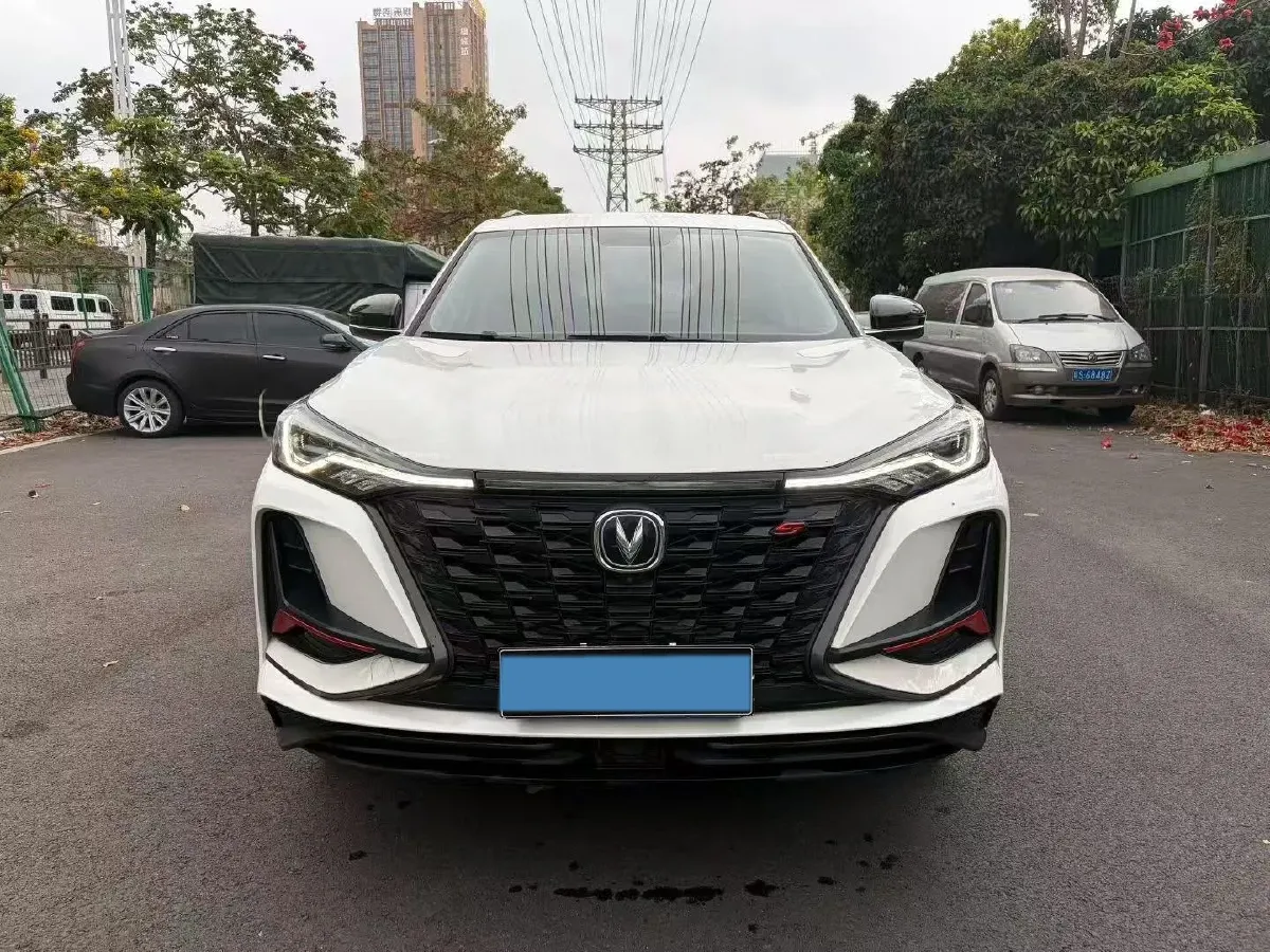 2021 ChangAn CS75 Plus 1.5T 178HP L4 6AT,autocango,china used car exporter,china ev exporter,chinese used car exporter,chinese used ev exporter