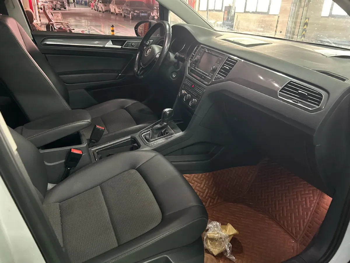 2018 Volkswagen Golf Sportsvan 1.4T 131HP L4 7DCT,autocango,china used car exporter,china ev exporter,chinese used car exporter,chinese used ev exporter