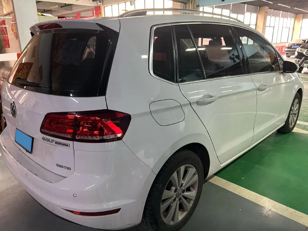 2018 Volkswagen Golf Sportsvan 1.4T 131HP L4 7DCT,autocango,china used car exporter,china ev exporter,chinese used car exporter,chinese used ev exporter