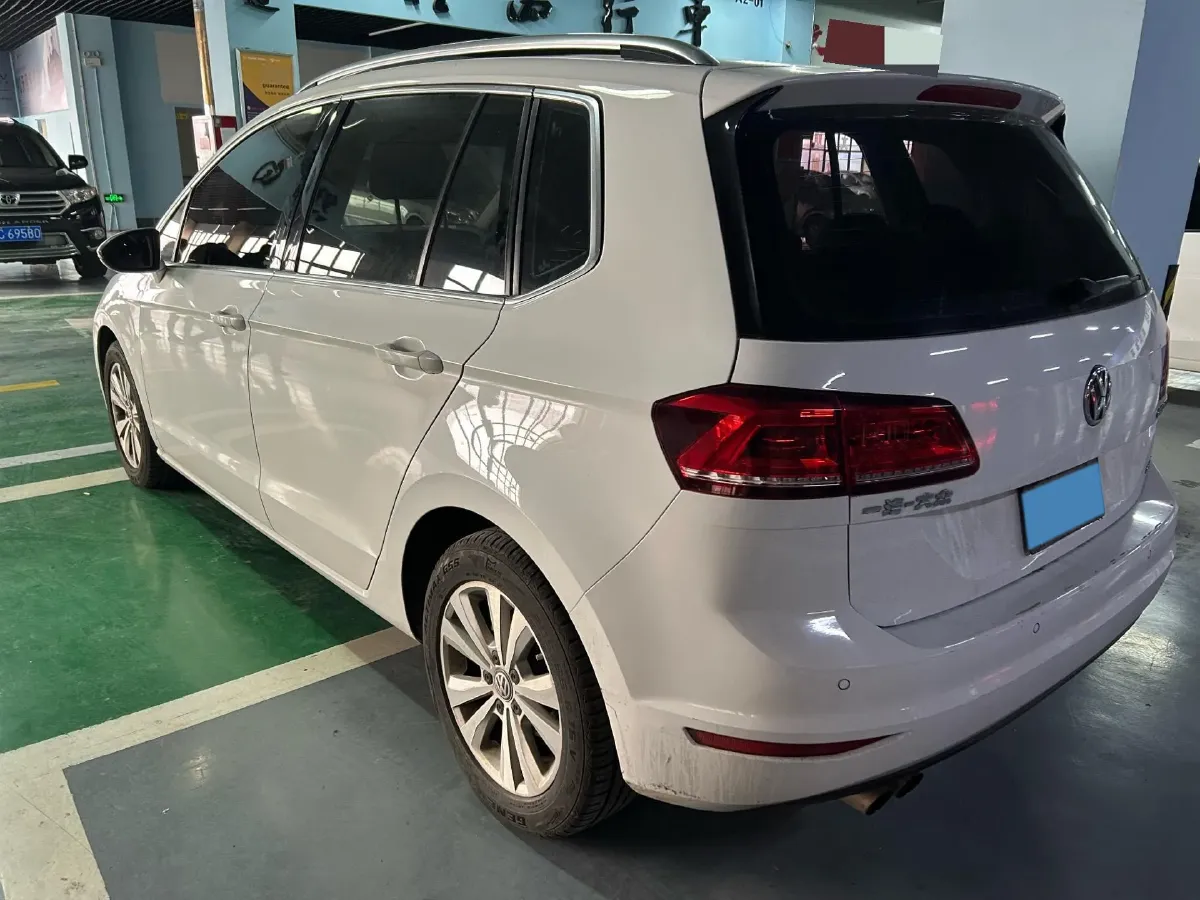 2018 Volkswagen Golf Sportsvan 1.4T 131HP L4 7DCT,autocango,china used car exporter,china ev exporter,chinese used car exporter,chinese used ev exporter