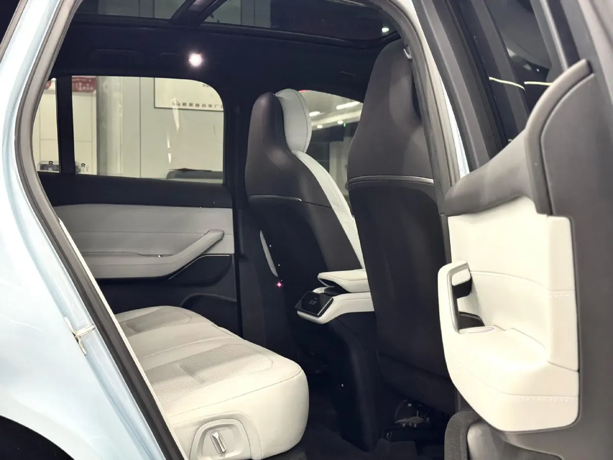 2023 NIO ES6 BEV 75KWH,autocango,china used car exporter,china ev exporter,chinese used car exporter,chinese used ev exporter