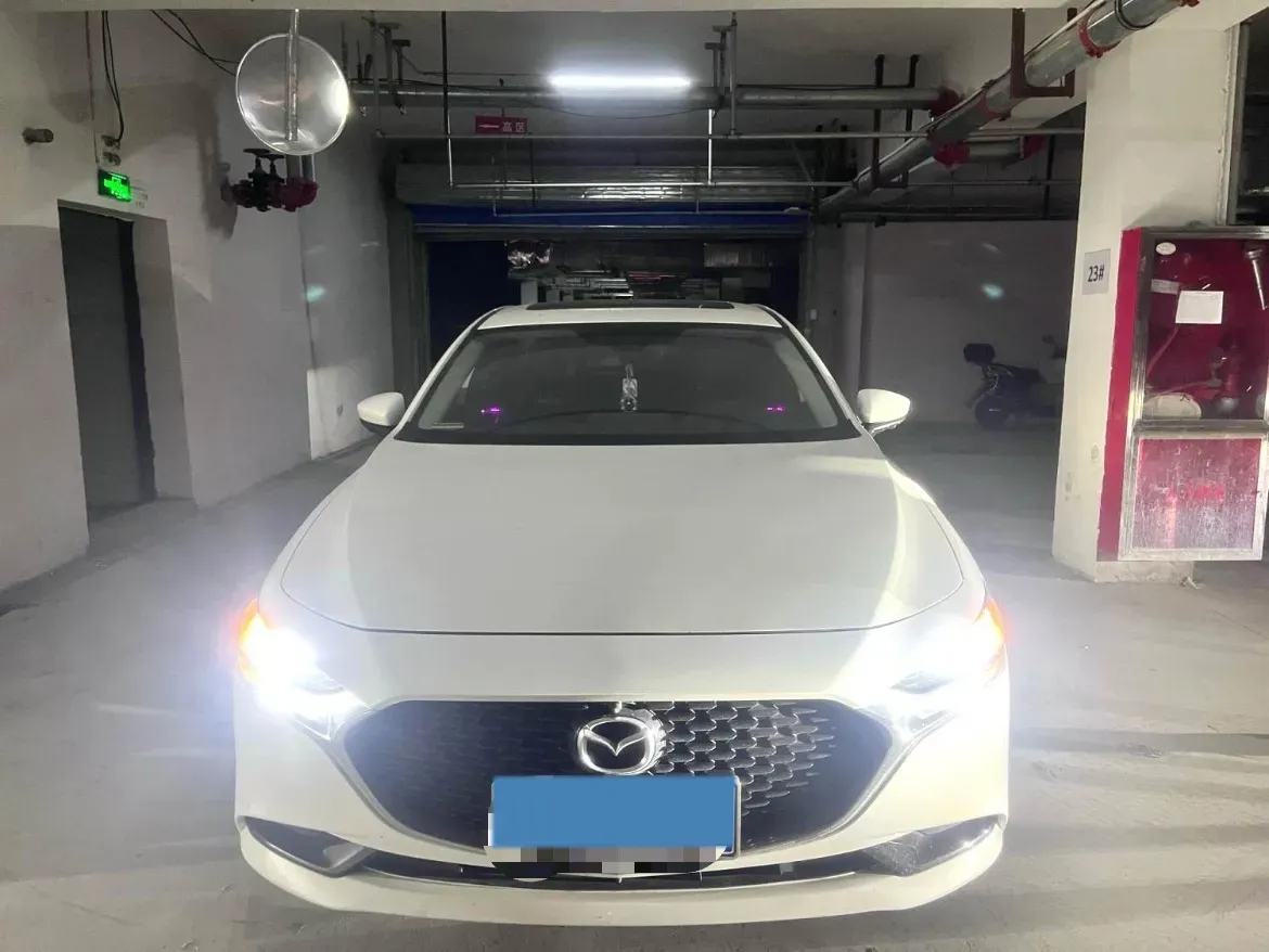 2021 Mazda 3 Axela 2.0L 158HP L4 6AT,autocango,china used car exporter,china ev exporter,chinese used car exporter,chinese used ev exporter