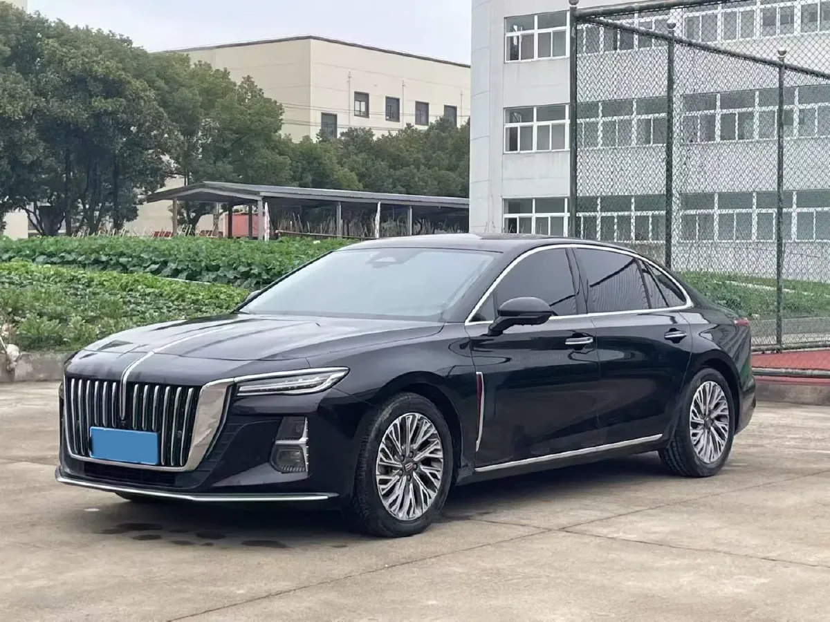 2023 HongQi H5 2.0T 224HP L4 8AT,autocango,china used car exporter,china ev exporter,chinese used car exporter,chinese used ev exporter