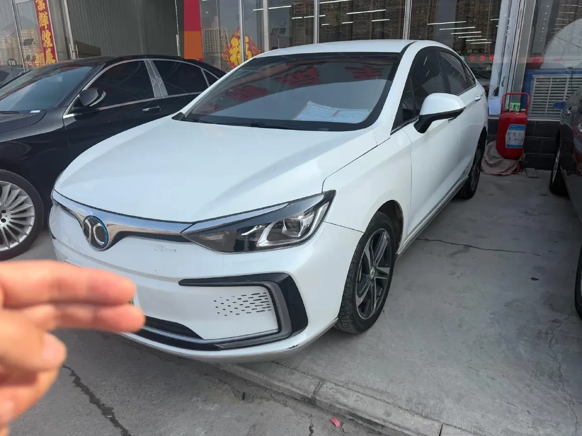 2020 BeiJing Auto EU5 BEV 50.8KWH,autocango,china used car exporter,china ev exporter,chinese used car exporter,chinese used ev exporter