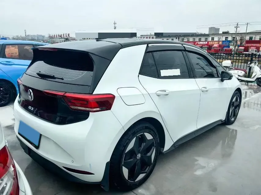2025 Volkswagen ID.3 BEV 53.6KWH,autocango,china used car exporter,china ev exporter,chinese used car exporter,chinese used ev exporter