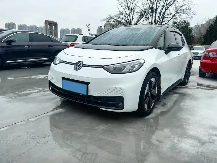 2025 Volkswagen ID.3 BEV 53.6KWH,autocango,china used car exporter,china ev exporter,chinese used car exporter,chinese used ev exporter