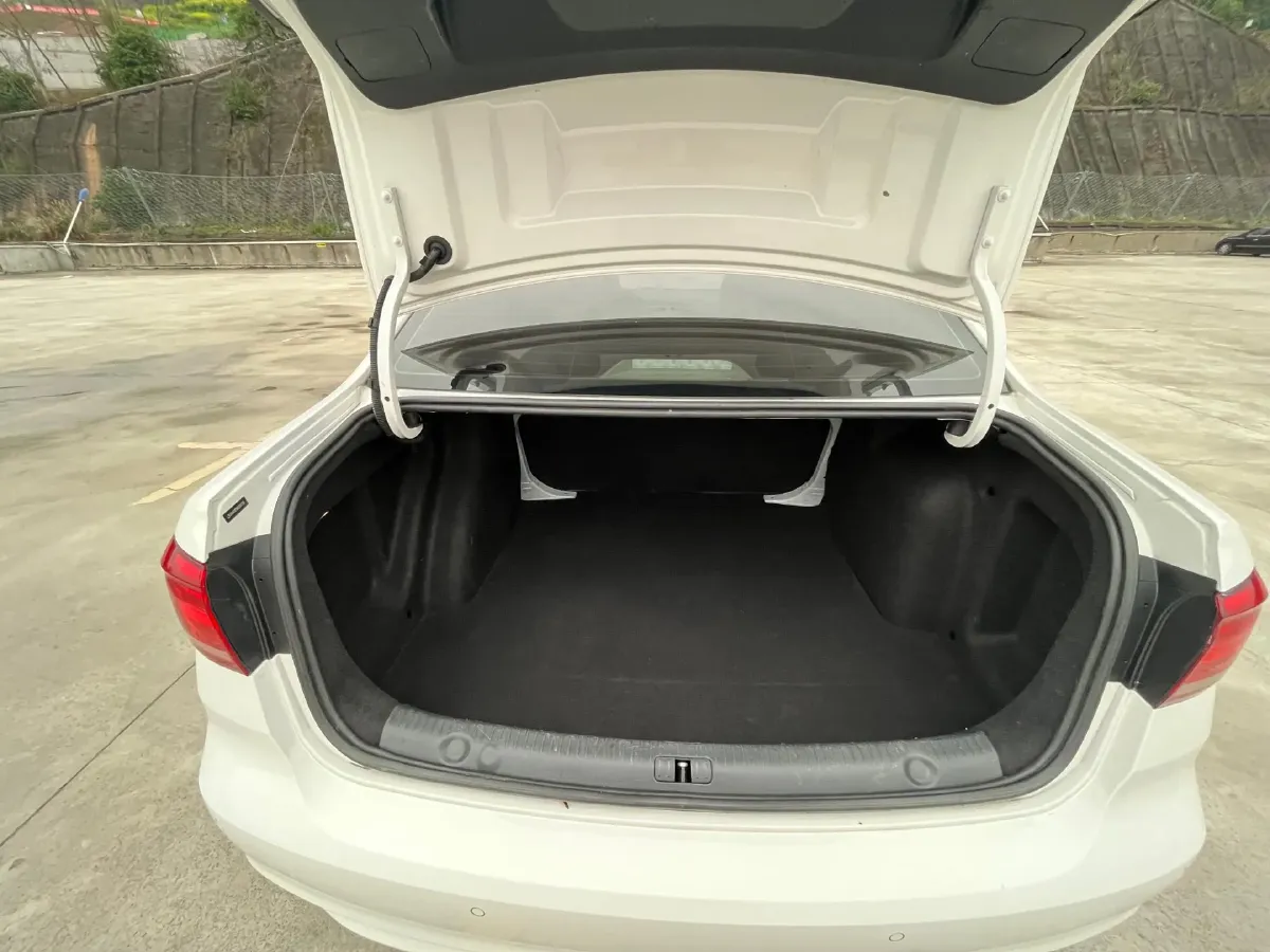 2022 BeiJing Auto X7 1.5T 188HP L4 7DCT,autocango,china used car exporter,china ev exporter,chinese used car exporter,chinese used ev exporter