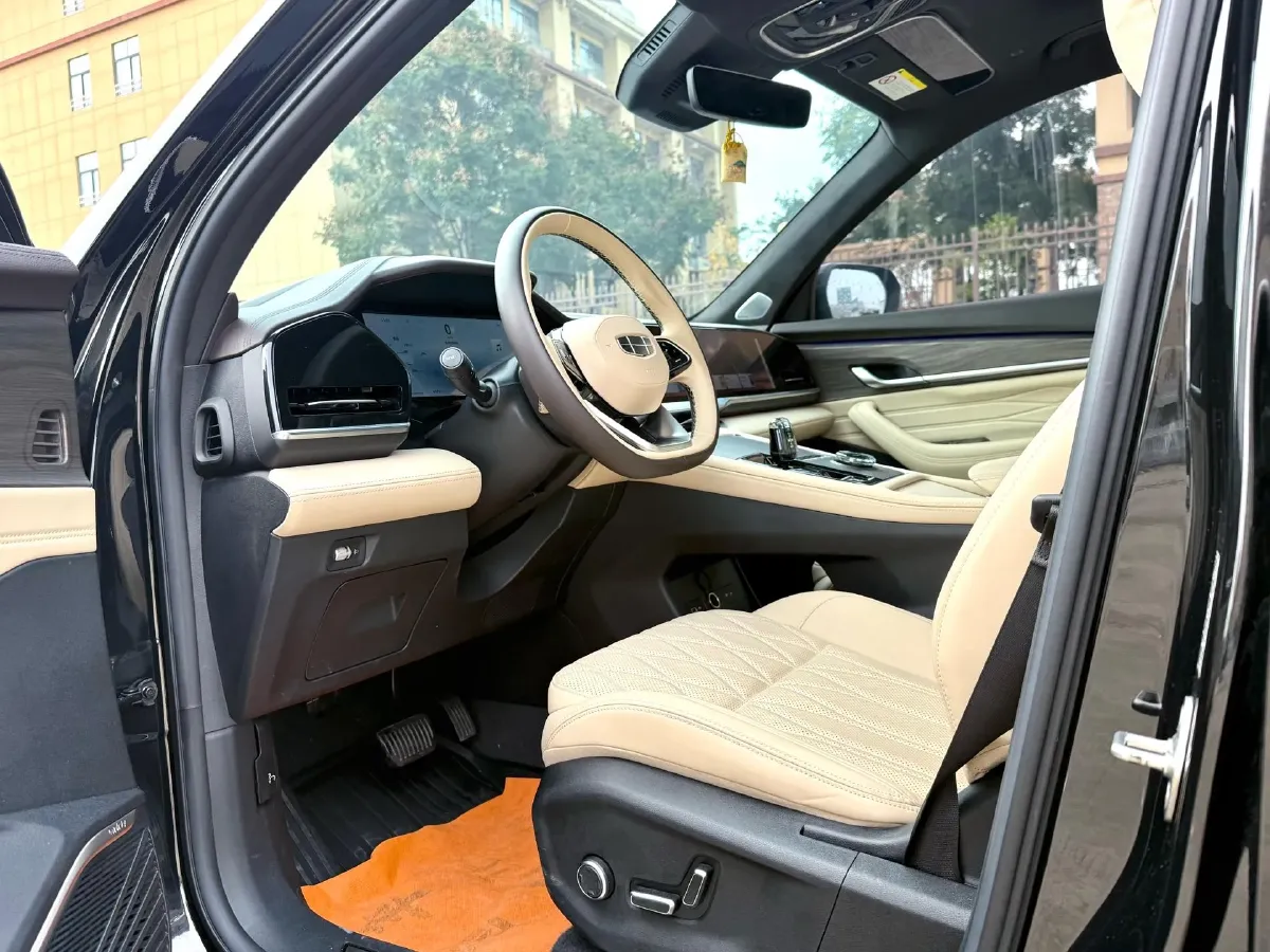 2025 Geely Monjaro 2.0T 238HP L4 8AT,autocango,china used car exporter,china ev exporter,chinese used car exporter,chinese used ev exporter