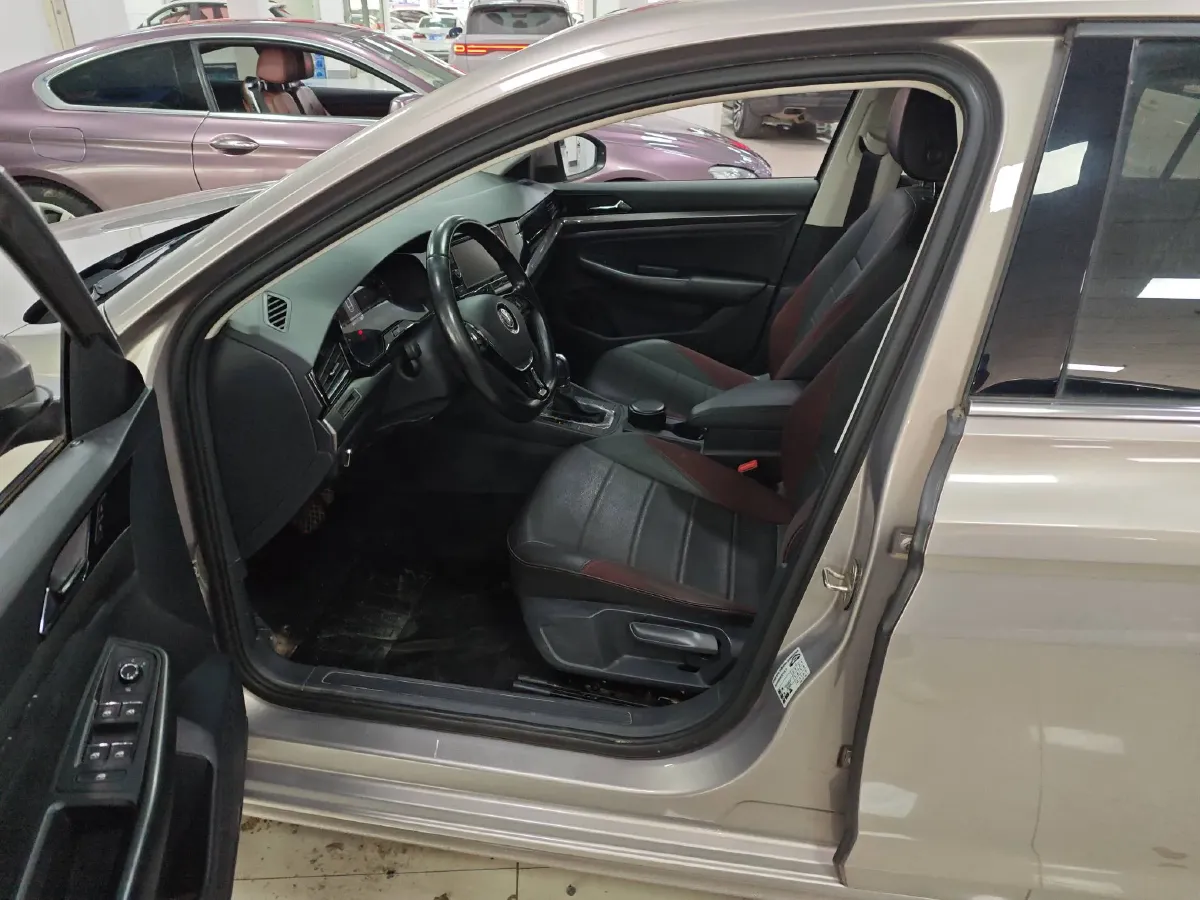 2020 Volkswagen Bora 1.5L 113HP L4 6AT,autocango,china used car exporter,china ev exporter,chinese used car exporter,chinese used ev exporter