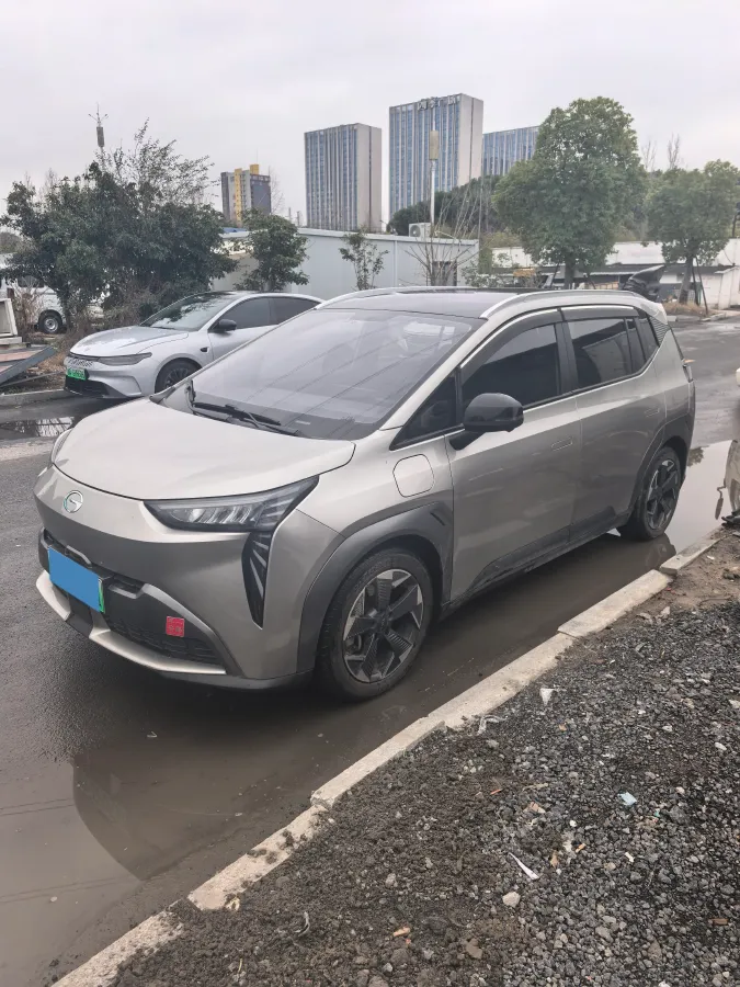 2022 Geely Okavango 1.8T 184HP L4 7DCT,autocango,china used car exporter,china ev exporter,chinese used car exporter,chinese used ev exporter