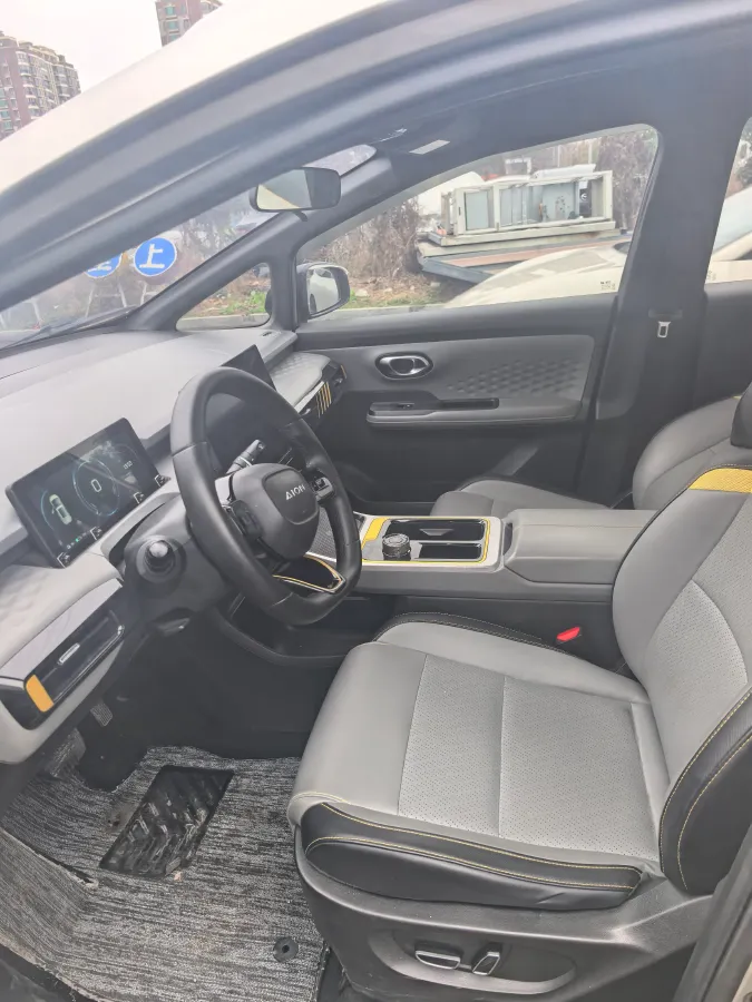 2022 Geely Okavango 1.8T 184HP L4 7DCT,autocango,china used car exporter,china ev exporter,chinese used car exporter,chinese used ev exporter