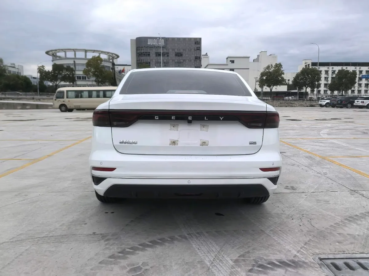 2023 Geely Emgrand 1.5L 127HP L4 CVT,autocango,china used car exporter,china ev exporter,chinese used car exporter,chinese used ev exporter