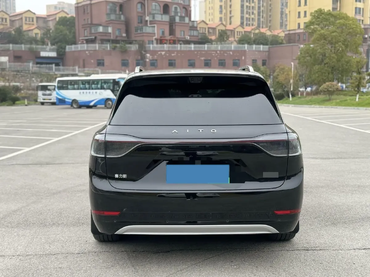2025 AITO AITO M9 REEV 160HP REEV 52KWH,autocango,china used car exporter,china ev exporter,chinese used car exporter,chinese used ev exporter