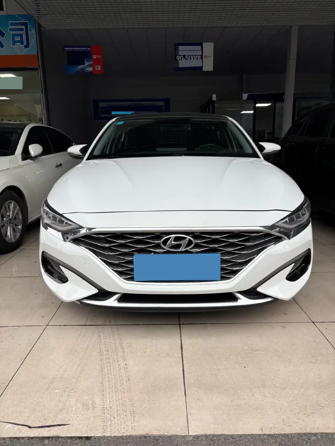 2019 Hyundai La Festa 1.6T 204HP L4 7DCT,autocango,china used car exporter,china ev exporter,chinese used car exporter,chinese used ev exporter