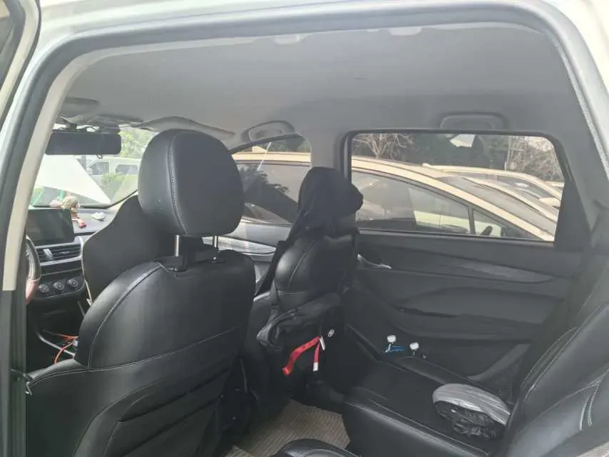 2019 BaoJun 360 1.5L 105HP L4 CVT,autocango,china used car exporter,china ev exporter,chinese used car exporter,chinese used ev exporter