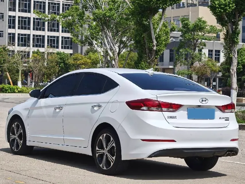 2019 Hyundai Elantra 1.4T 130HP L4 7DCT,autocango,china used car exporter,china ev exporter,chinese used car exporter,chinese used ev exporter