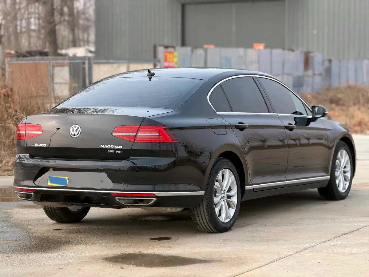 2019 Volkswagen Tayron 2.0T 186HP L4 7DCT,autocango,china used car exporter,china ev exporter,chinese used car exporter,chinese used ev exporter