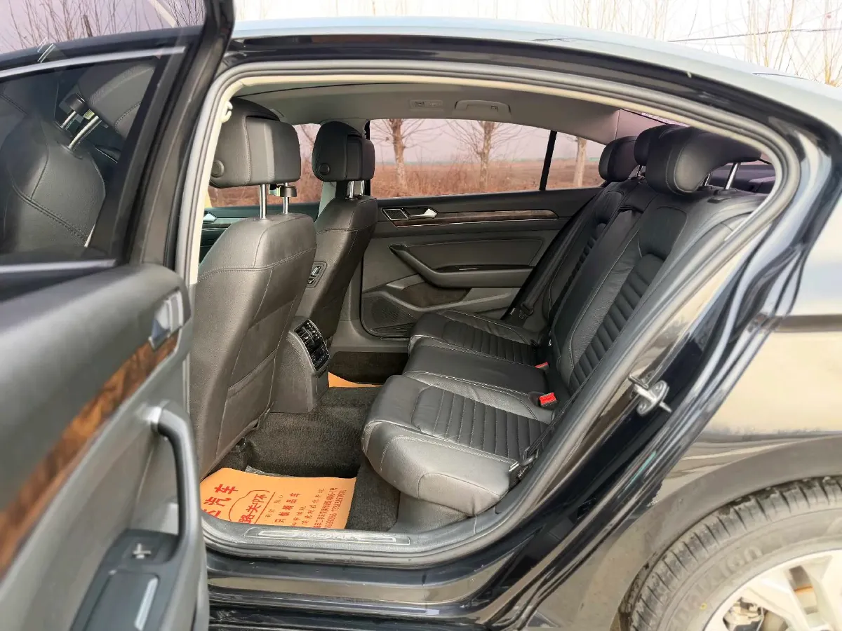 2019 Volkswagen Tayron 2.0T 186HP L4 7DCT,autocango,china used car exporter,china ev exporter,chinese used car exporter,chinese used ev exporter