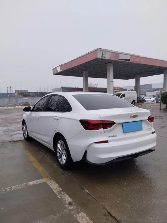 2023 Chevrolet Monza 1.5L 113HP L4 6DCT,autocango,china used car exporter,china ev exporter,chinese used car exporter,chinese used ev exporter