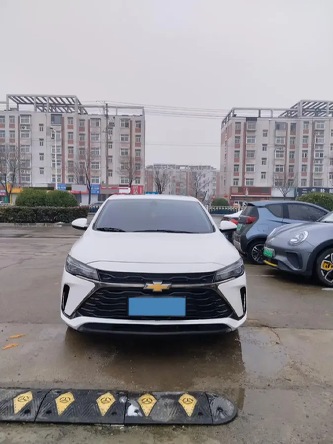 2023 Chevrolet Monza 1.5L 113HP L4 6DCT,autocango,china used car exporter,china ev exporter,chinese used car exporter,chinese used ev exporter