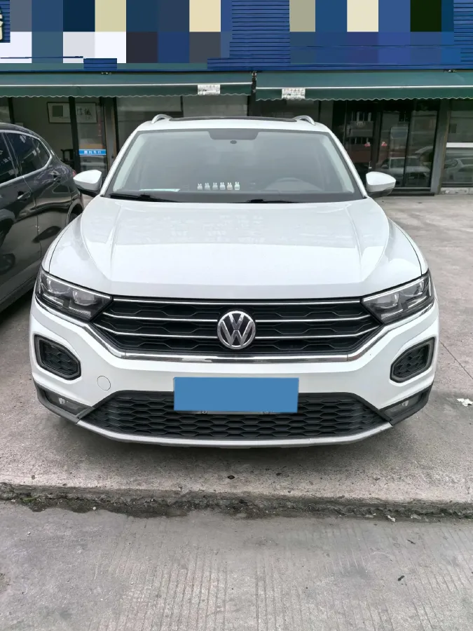 2019 Volkswagen T-Roc 1.4T 131HP L4 7DCT,autocango,china used car exporter,china ev exporter,chinese used car exporter,chinese used ev exporter