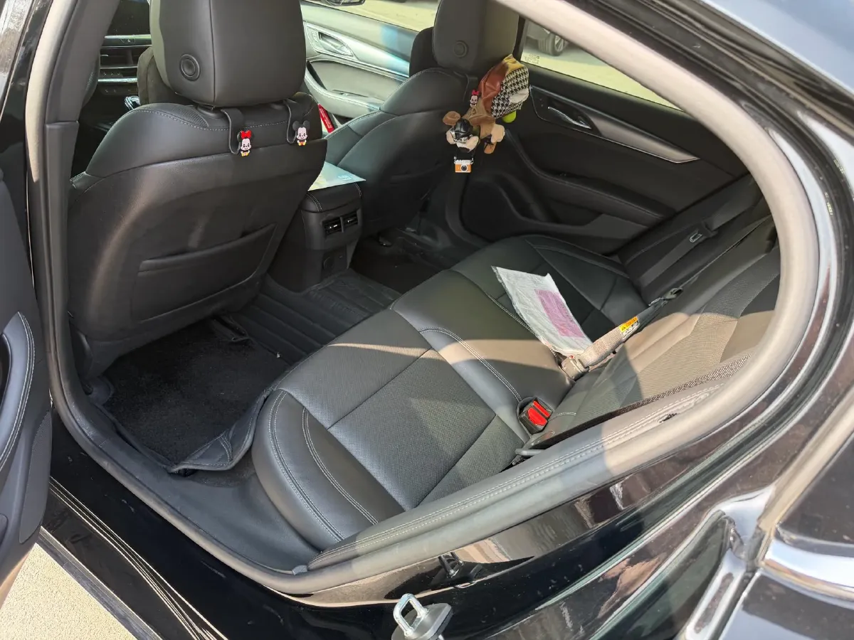 2022 Cadillac CT5 2.0T 237HP L4 10AT,autocango,china used car exporter,china ev exporter,chinese used car exporter,chinese used ev exporter