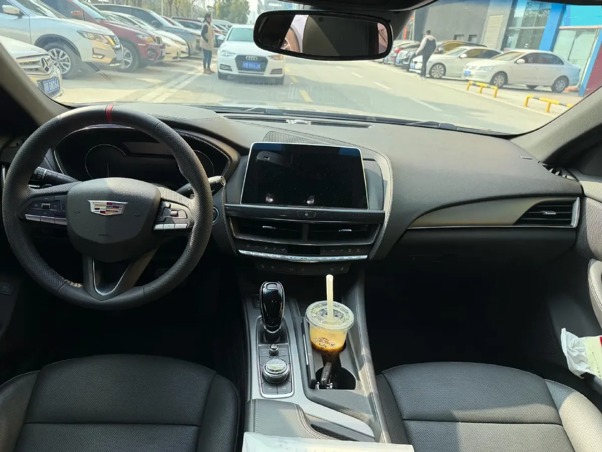 2022 Cadillac CT5 2.0T 237HP L4 10AT,autocango,china used car exporter,china ev exporter,chinese used car exporter,chinese used ev exporter