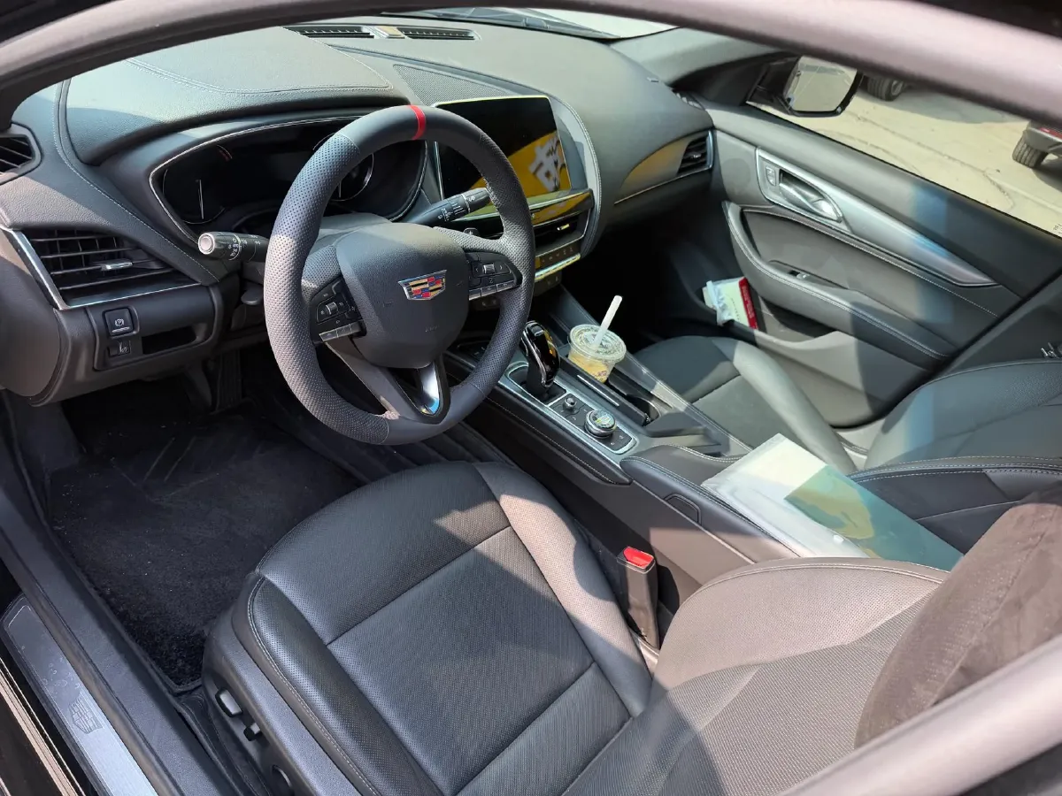 2022 Cadillac CT5 2.0T 237HP L4 10AT,autocango,china used car exporter,china ev exporter,chinese used car exporter,chinese used ev exporter