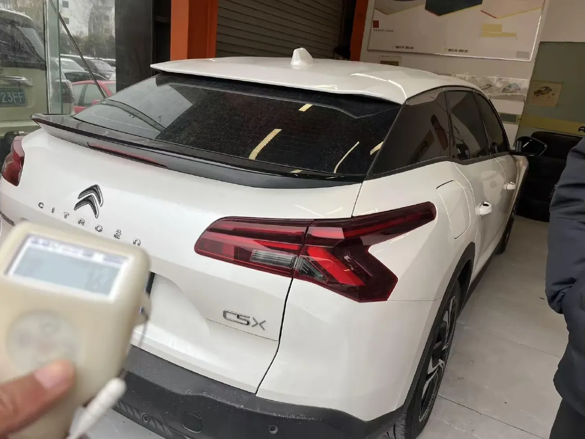 2022 Citroen C5 X 1.6T 175HP L4 8AT,autocango,china used car exporter,china ev exporter,chinese used car exporter,chinese used ev exporter