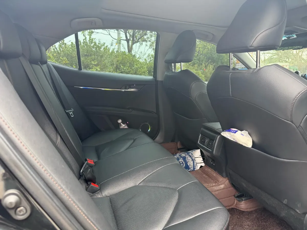 2023 Toyota Camry 2.5L 207HP L4 8AT,autocango,china used car exporter,china ev exporter,chinese used car exporter,chinese used ev exporter