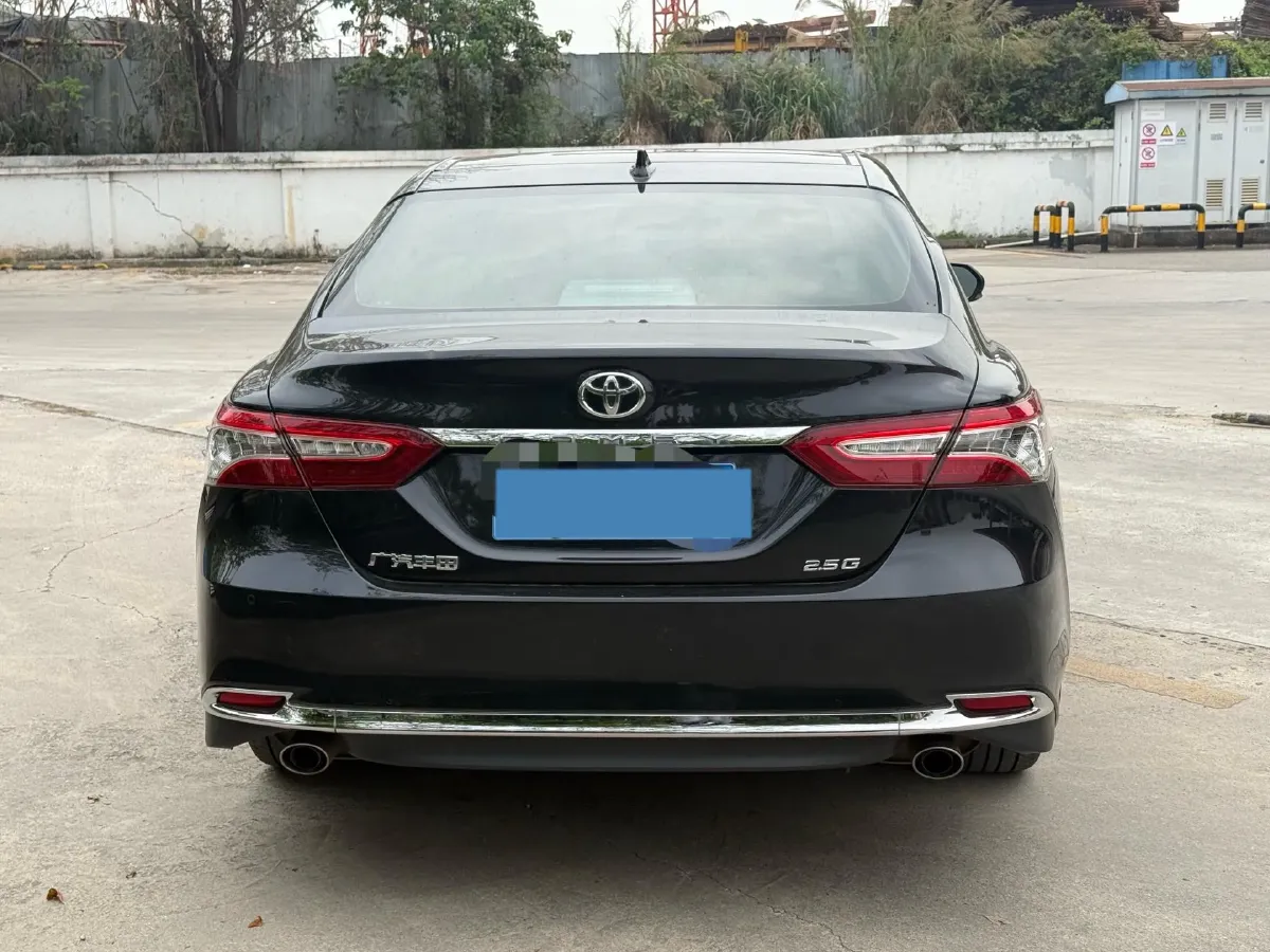 2023 Toyota Camry 2.5L 207HP L4 8AT,autocango,china used car exporter,china ev exporter,chinese used car exporter,chinese used ev exporter