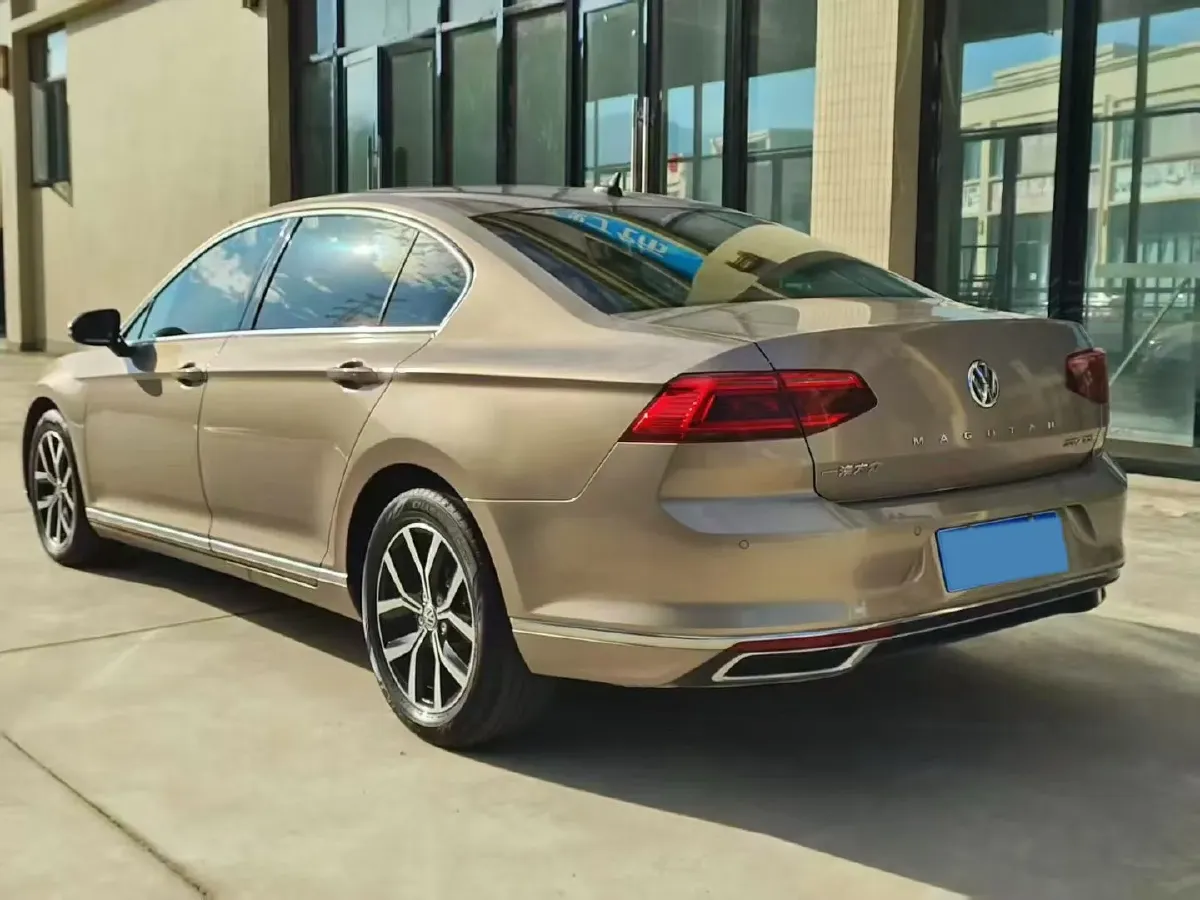 2020 Volkswagen Magotan 2.0T 186HP L4 7DCT,autocango,china used car exporter,china ev exporter,chinese used car exporter,chinese used ev exporter
