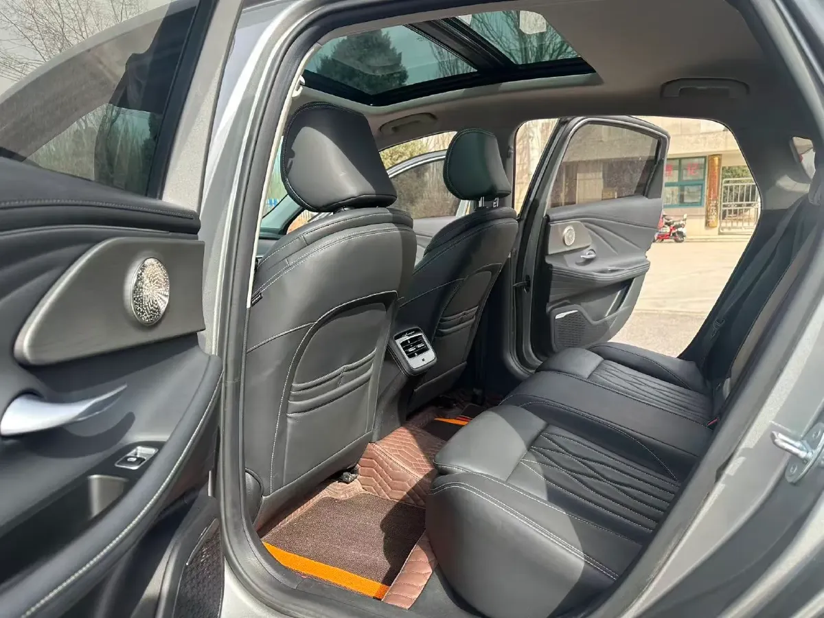 2022 Chery Arrizo 8 1.6T 197HP L4 7DCT,autocango,china used car exporter,china ev exporter,chinese used car exporter,chinese used ev exporter