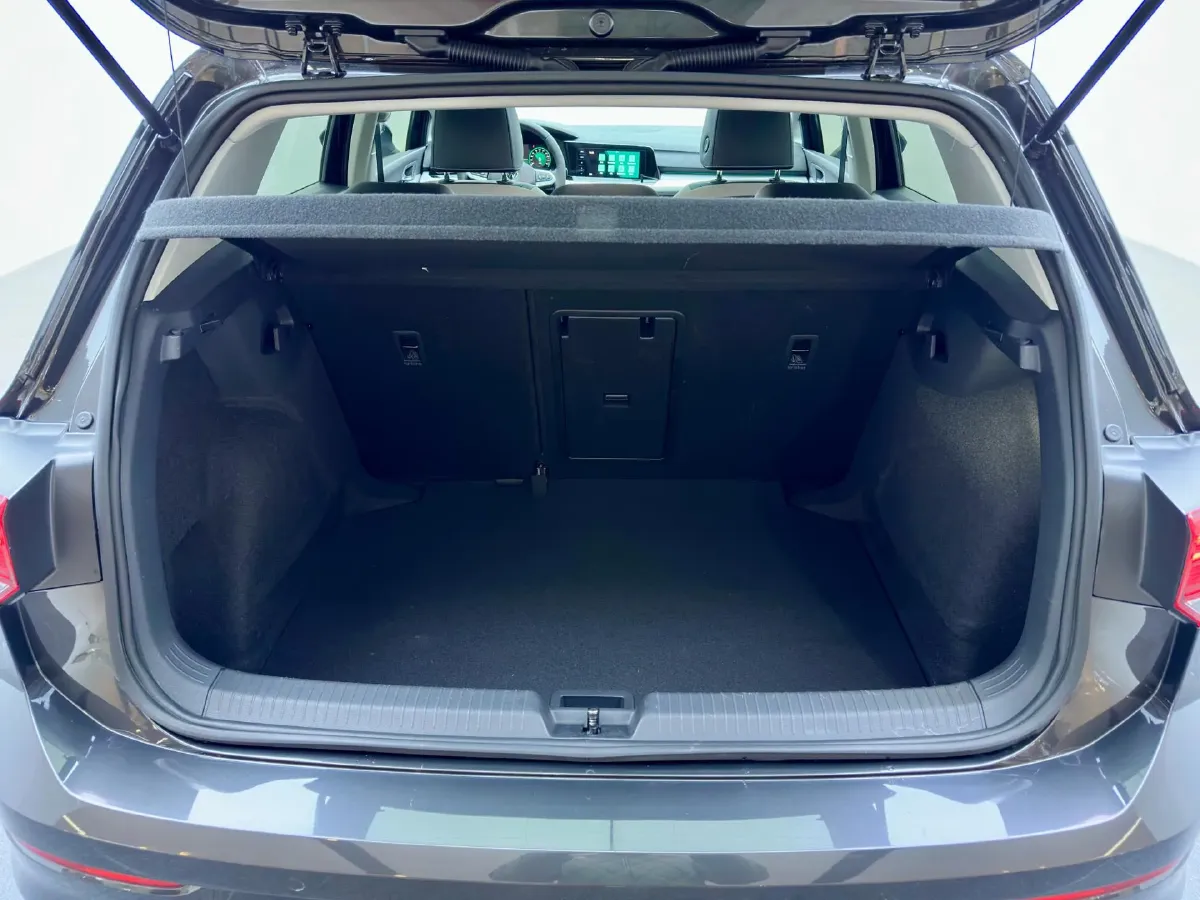 2021 Volkswagen Golf 1.4T 150HP L4 7DCT,autocango,china used car exporter,china ev exporter,chinese used car exporter,chinese used ev exporter