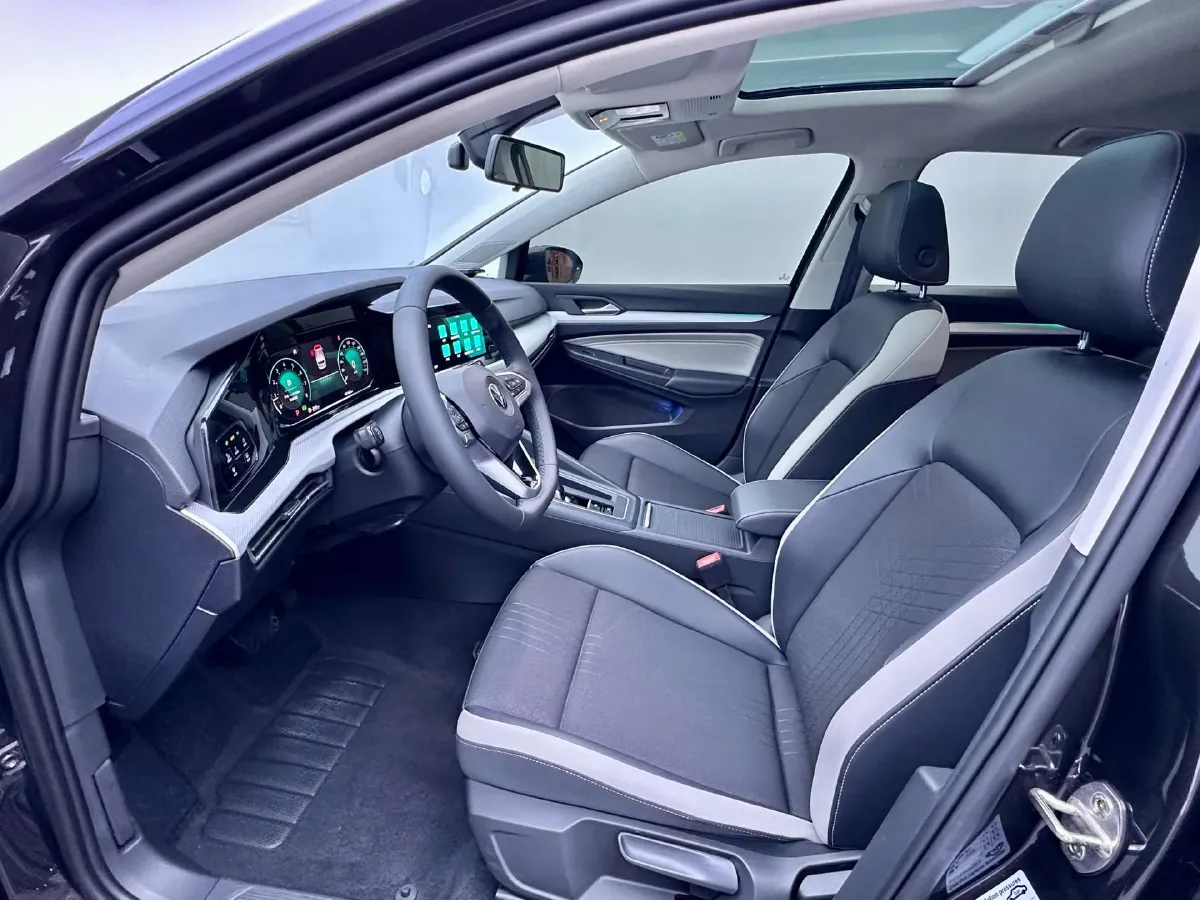 2021 Volkswagen Golf 1.4T 150HP L4 7DCT,autocango,china used car exporter,china ev exporter,chinese used car exporter,chinese used ev exporter