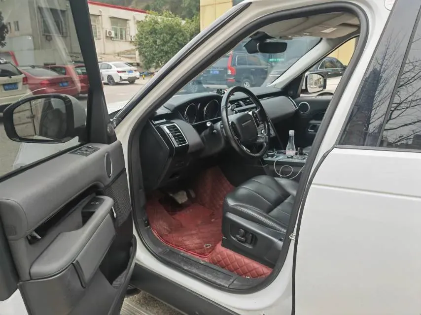 2019 Land Rover Discovery 3.0T 340HP V6 8AT,autocango,china used car exporter,china ev exporter,chinese used car exporter,chinese used ev exporter