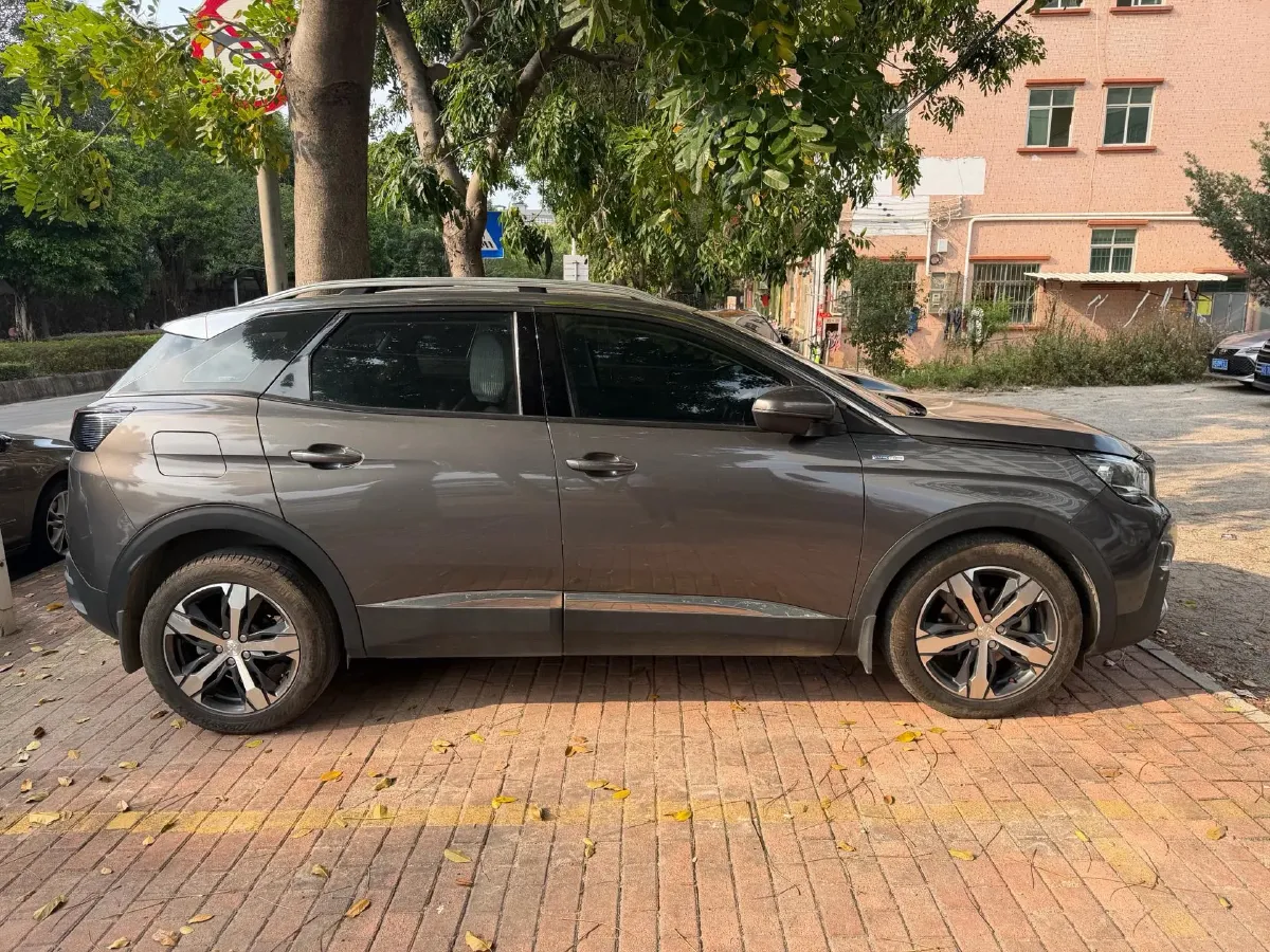 2017 Peugeot 4008 1.6T 167HP L4 6AT,autocango,china used car exporter,china ev exporter,chinese used car exporter,chinese used ev exporter