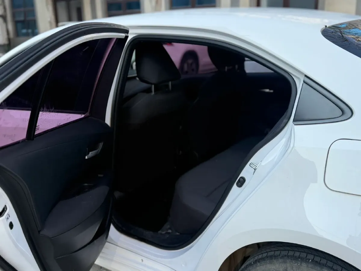 2019 Toyota Corolla 1.2T 116HP L4 CVT,autocango,china used car exporter,china ev exporter,chinese used car exporter,chinese used ev exporter